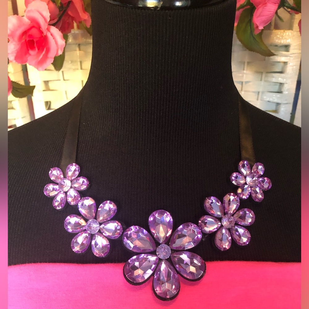 Elegant Purple Rhinestone Floral Necklace Statement Lavender Crystal Ribbon💜 New